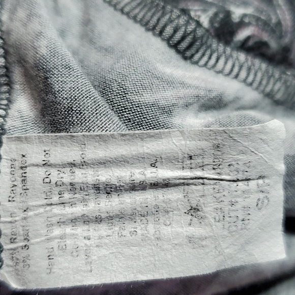 3 for $30 Anthropologie Pleione tee shirt - Picture 5 of 5